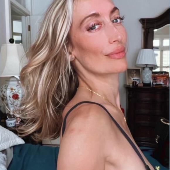 Meet your Posher, Jessica - Picture 5 of 9